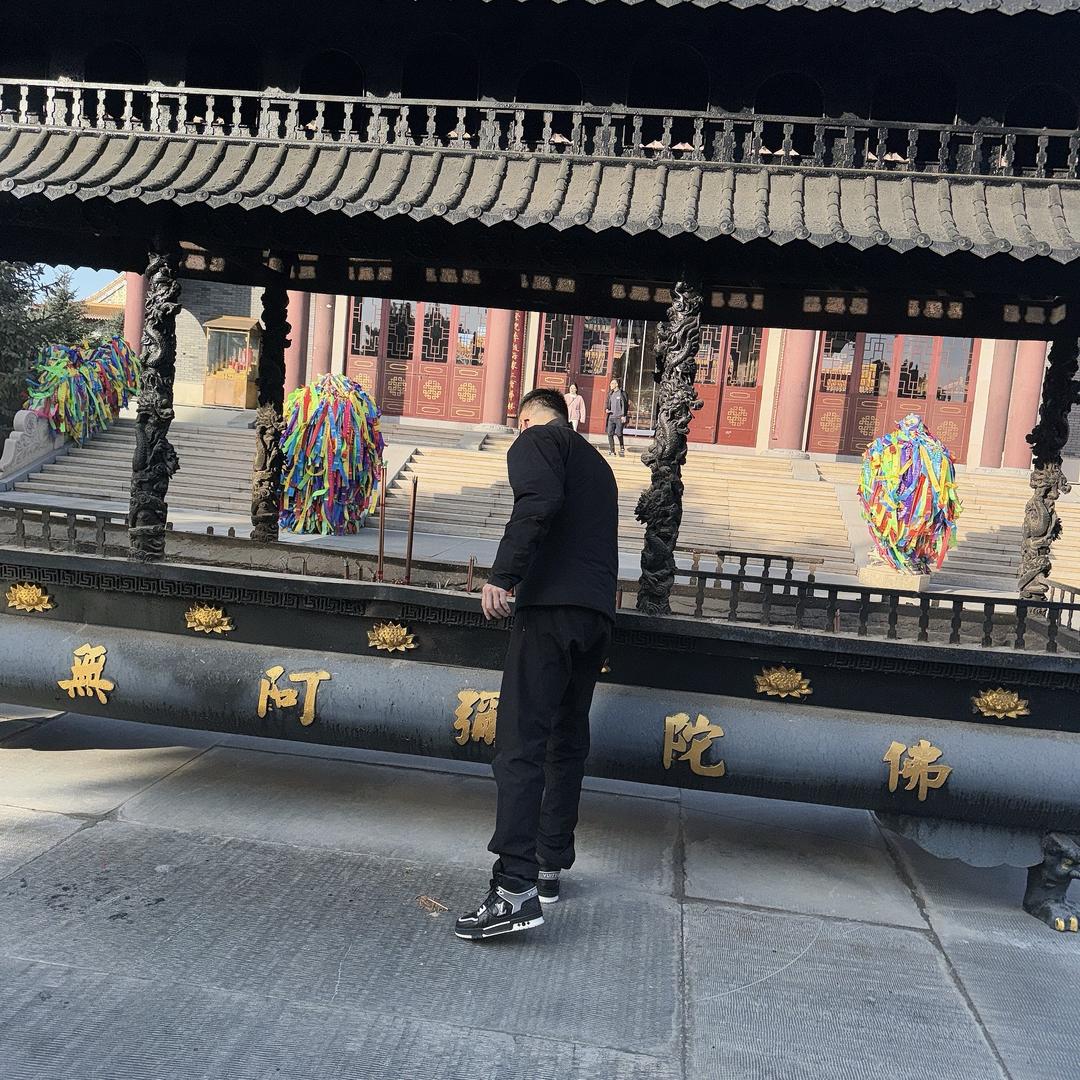 王佳宁佛系淘车