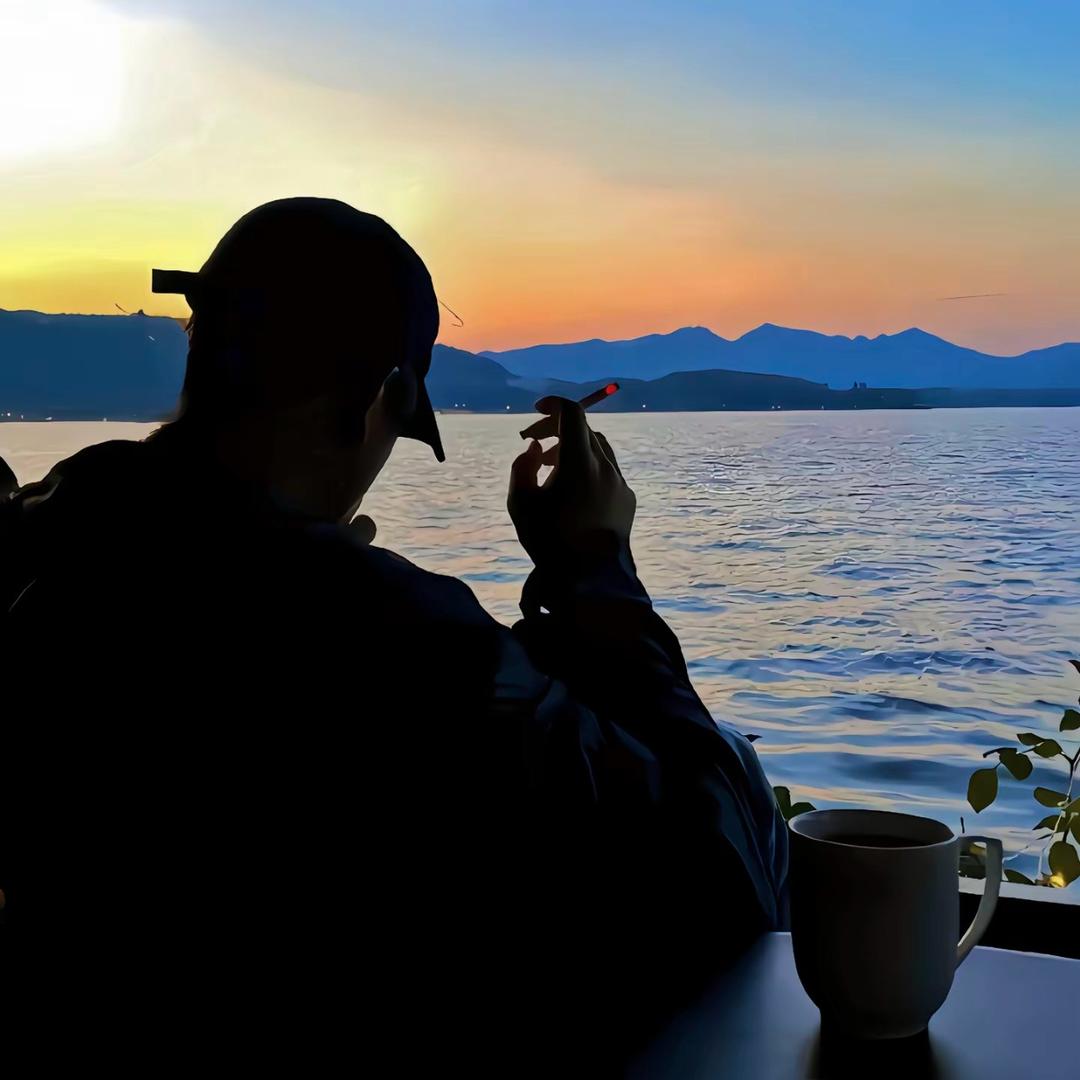 我顶着大太阳，