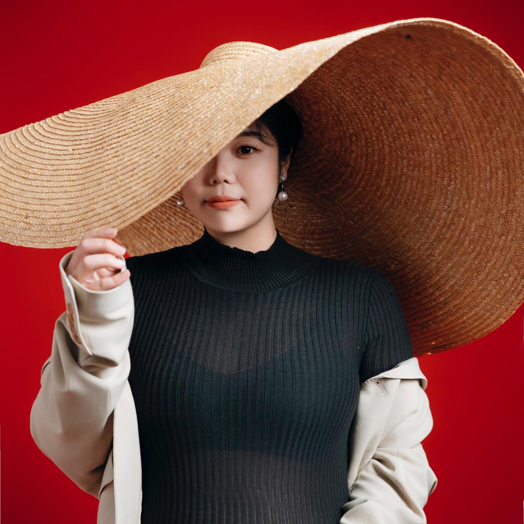 张 大 拿°