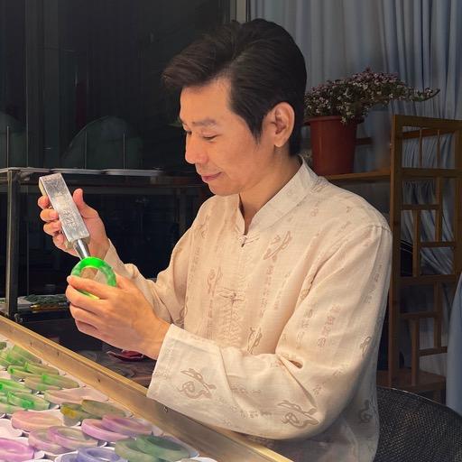 老戴翡翠手镯定制