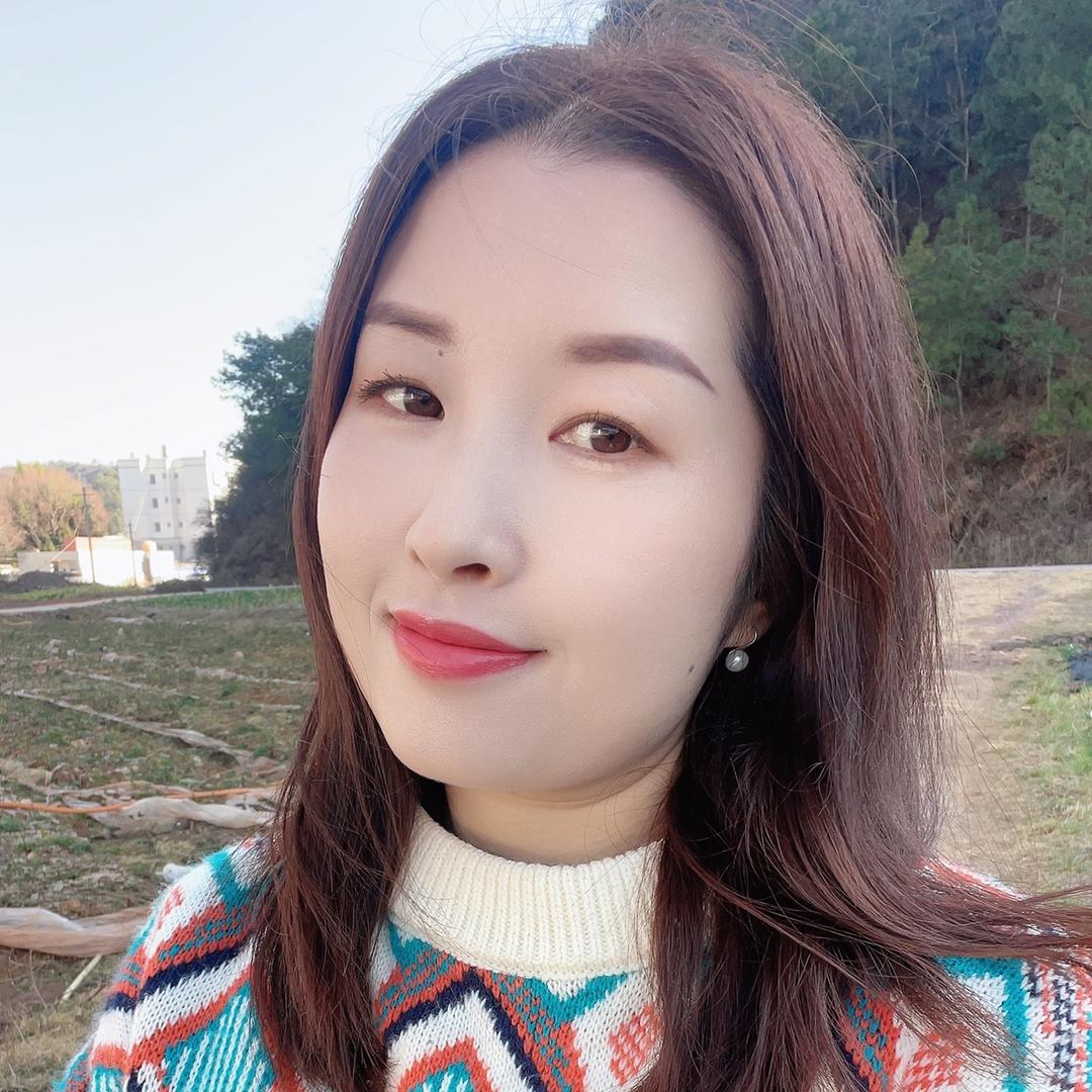 小钰吖