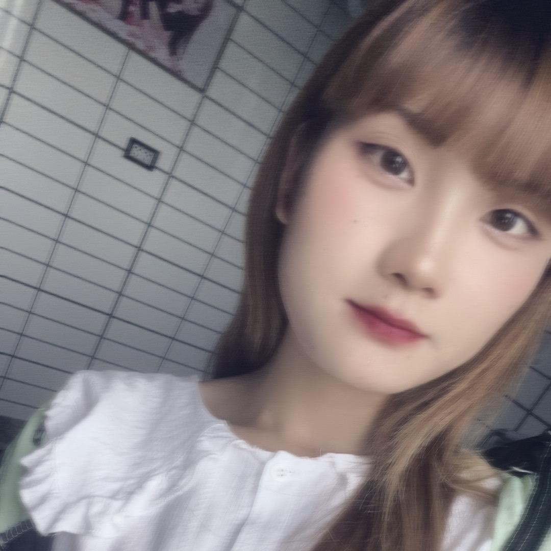 💋💋ꕥ半梦半醒ه٥