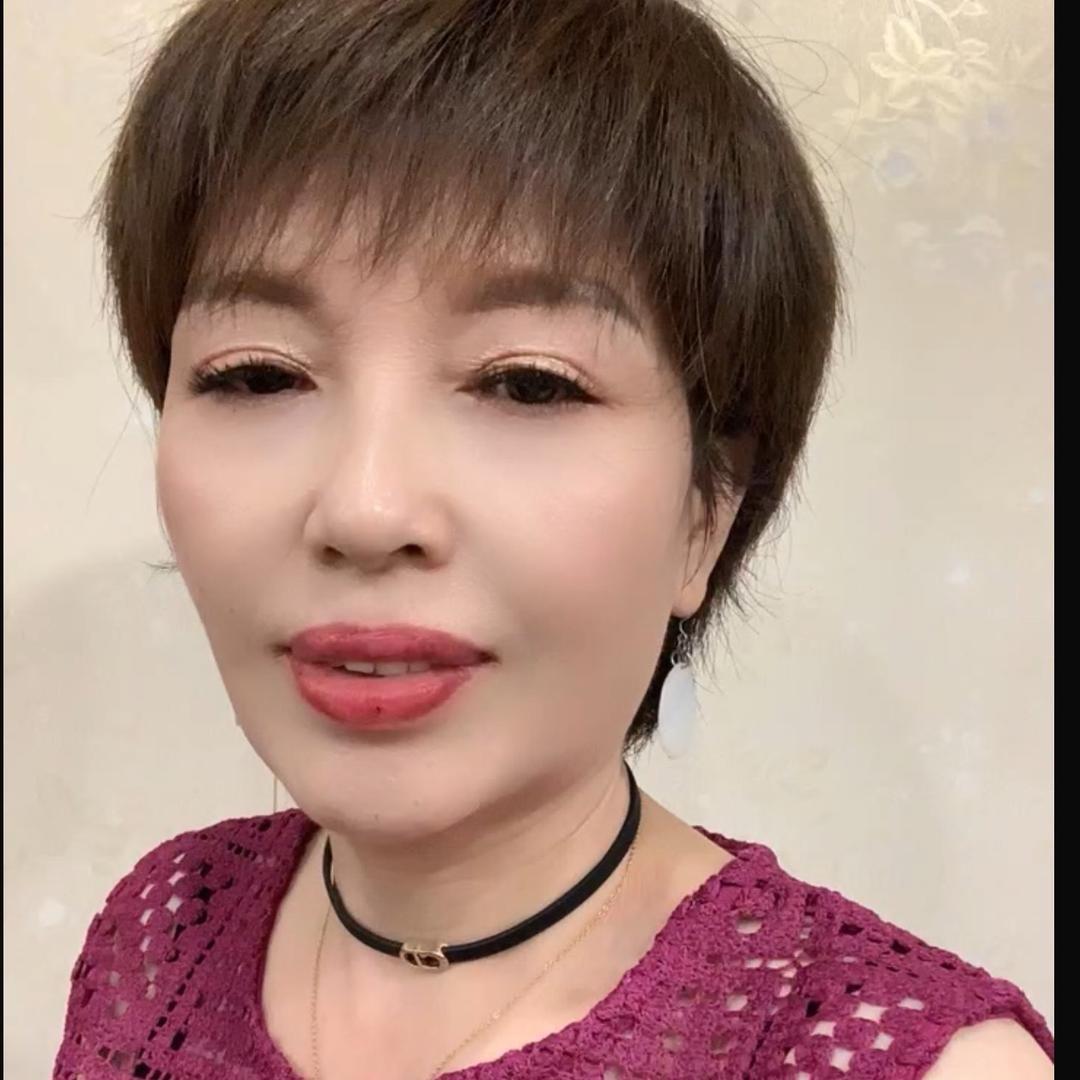 黑珍珠女装