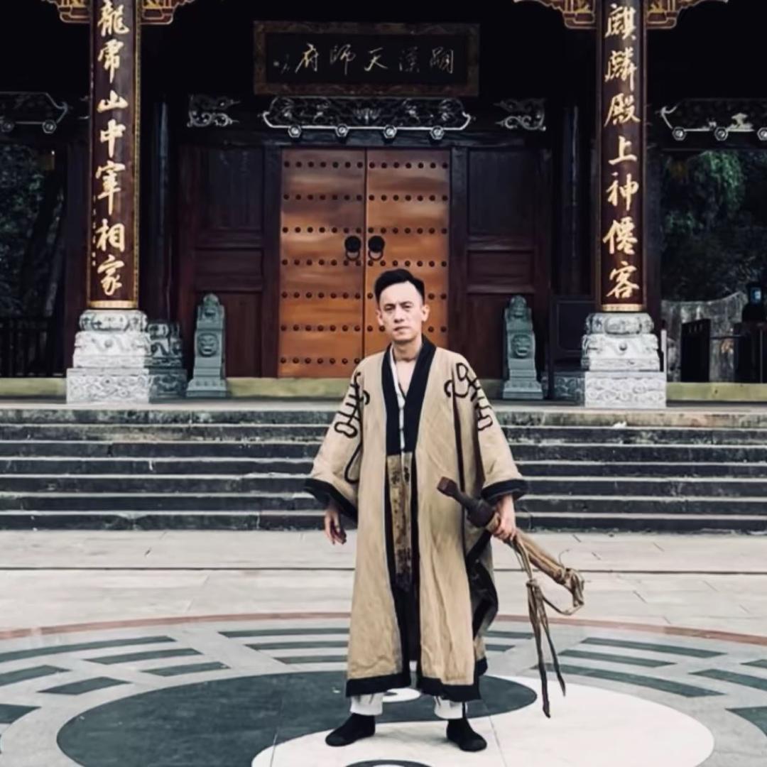 凌虛老祖🇨🇳