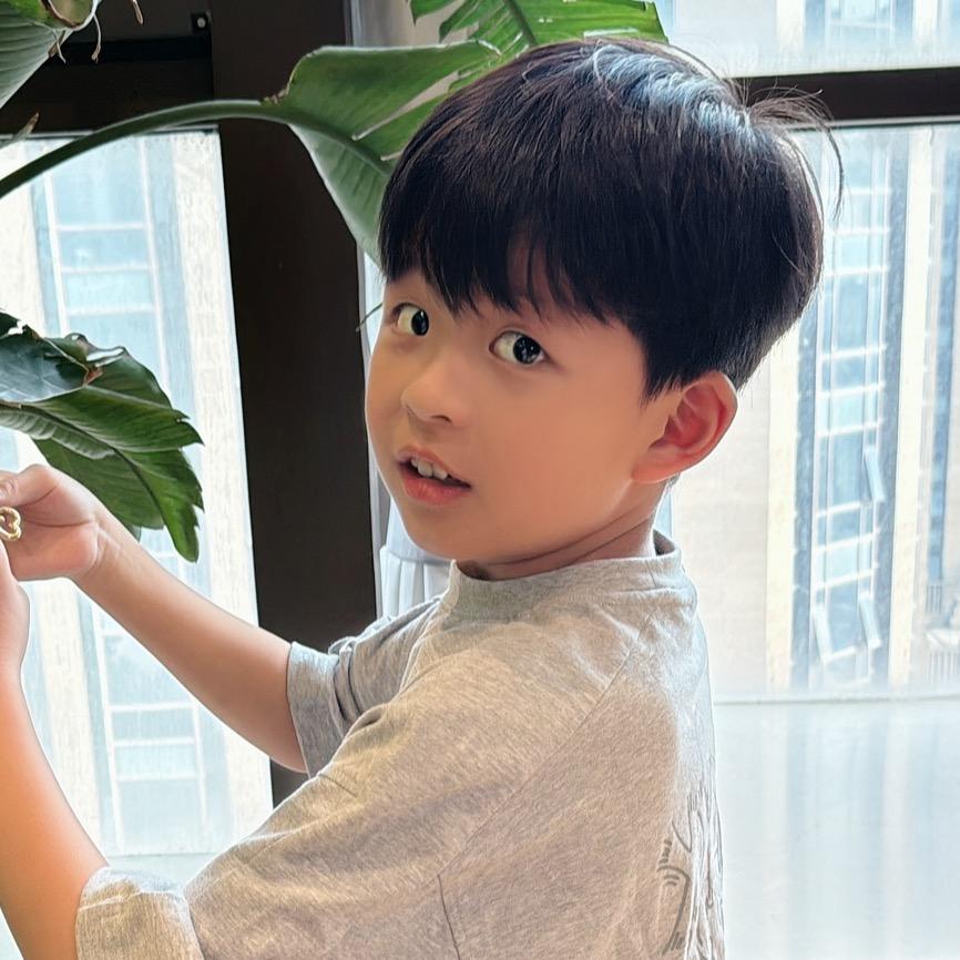 沐沐（小小兔）@抖音