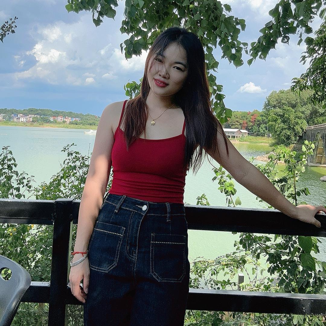 小霏💙