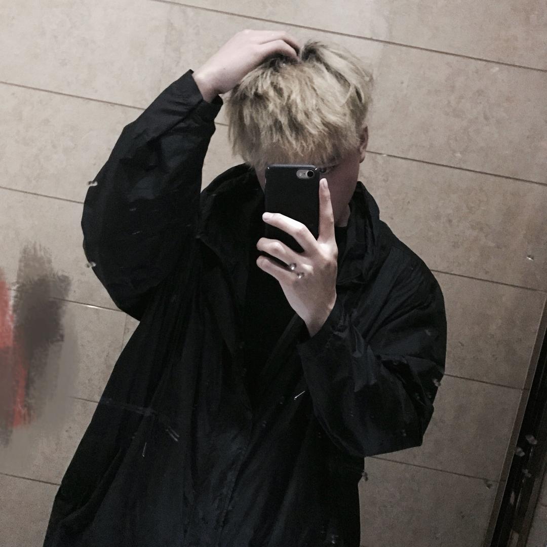 阿彪不吃鱼的猫