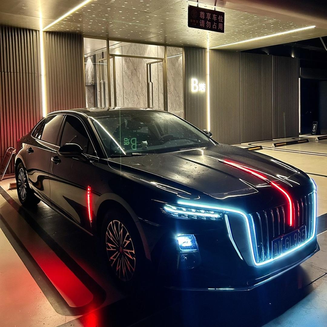 阳的𝑯 𝑭𝒊𝒗𝒆