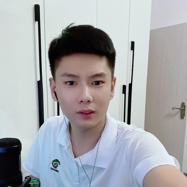 刘文成