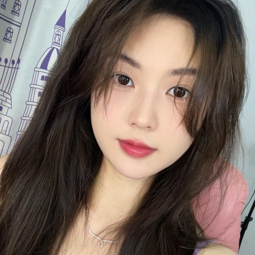 悠悠奶茶💕