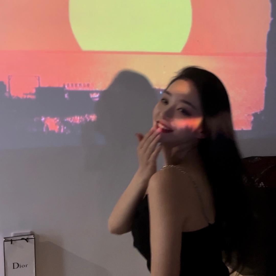 一只奶团子💜