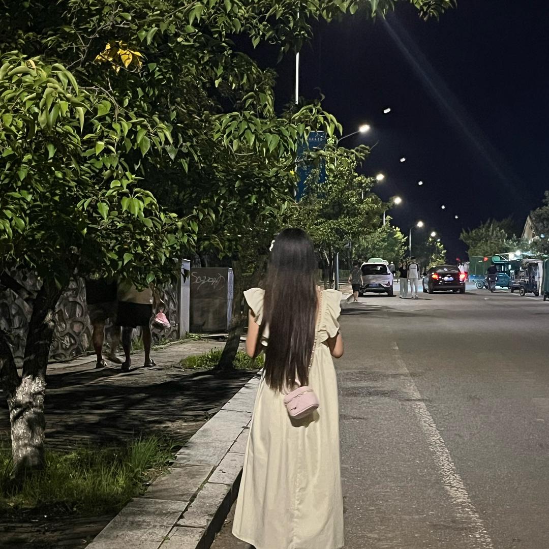 发呆小羊🐑