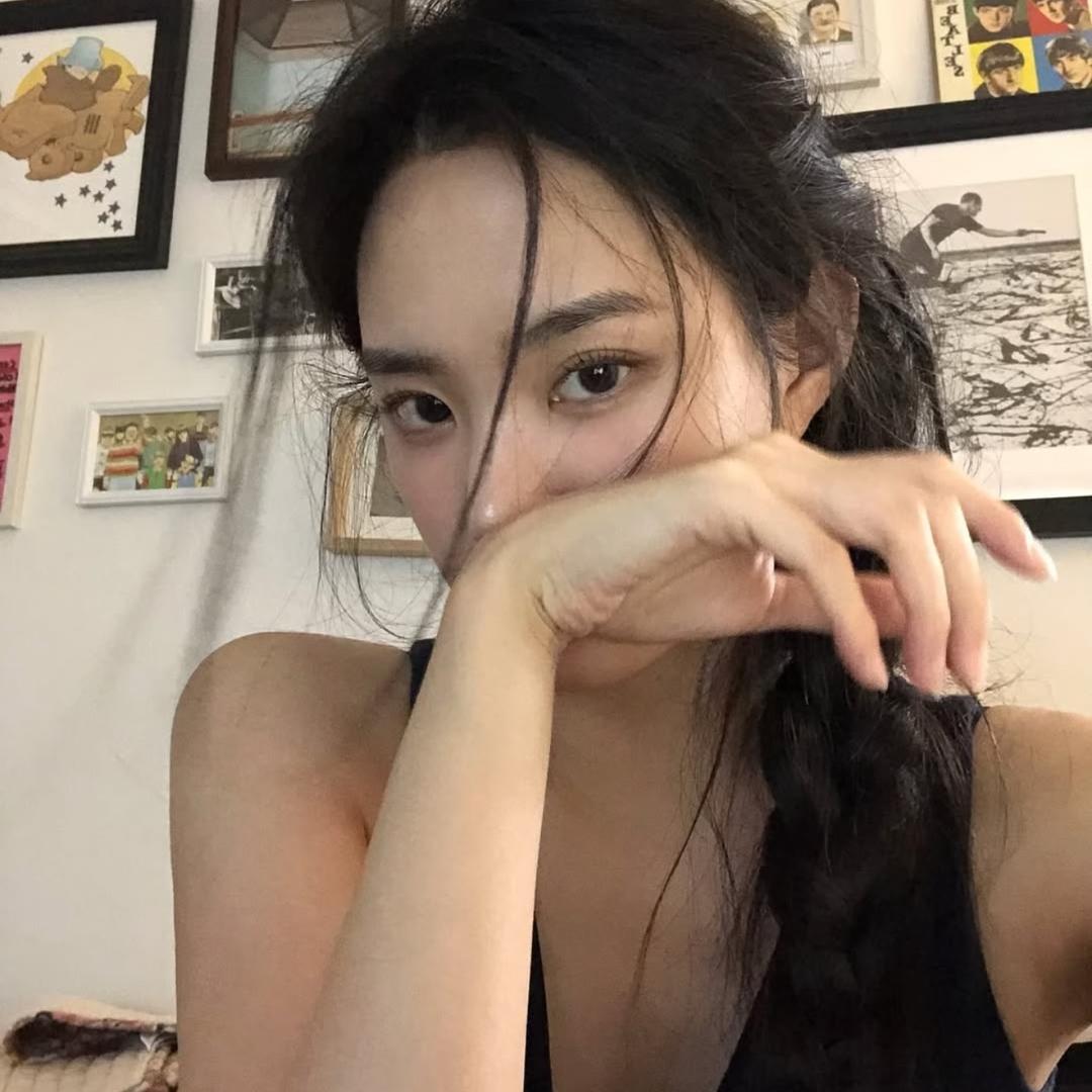 El