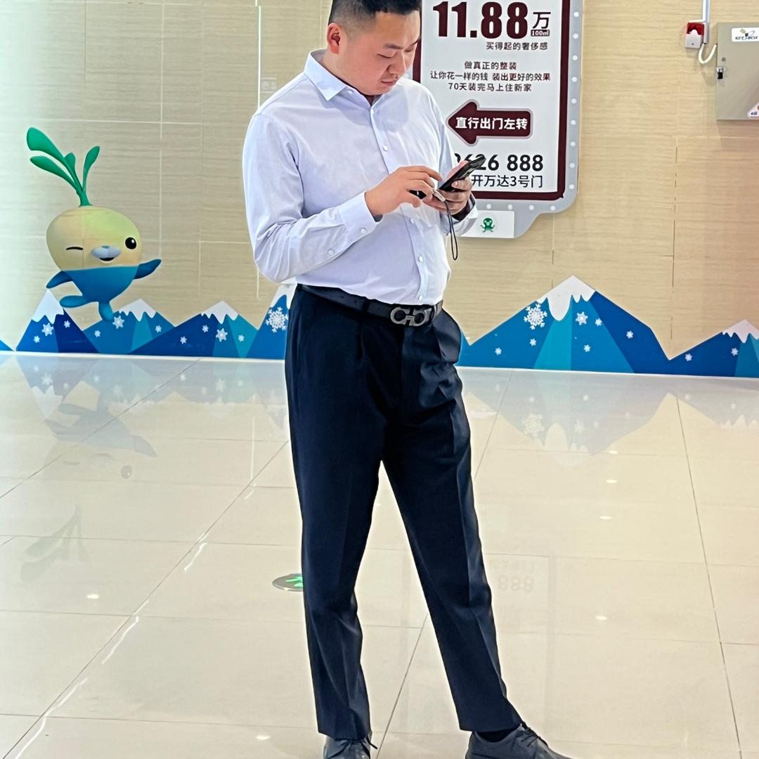 天  真