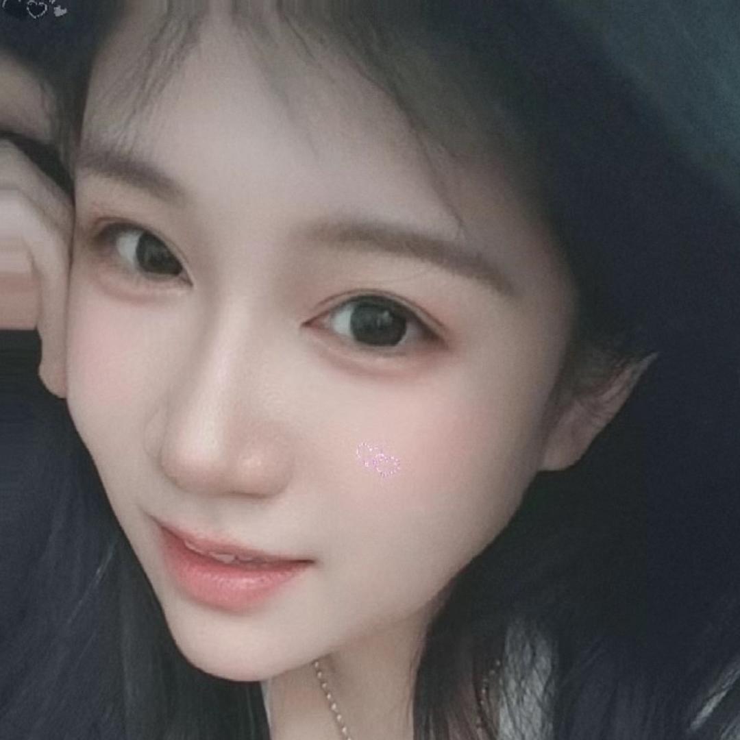 雪尽茗芽新，滢荧心欲无