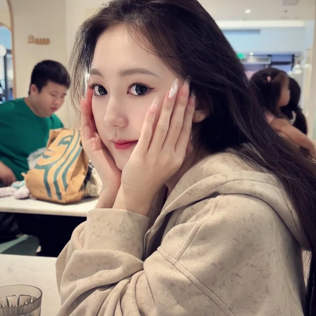 寻梦纯手工穿戴甲