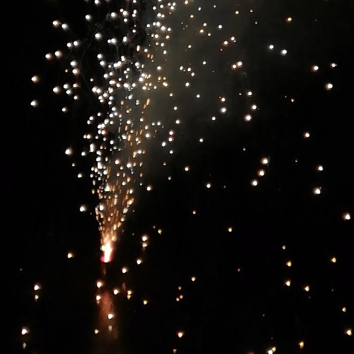 桐乡市乌镇金宬服装网店（个体工商户）