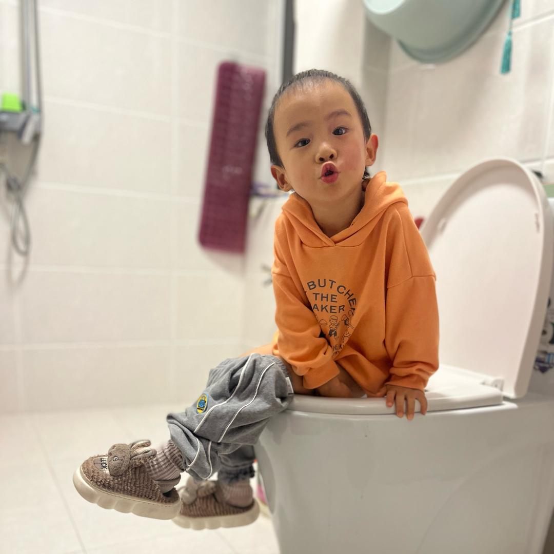 马桶上的思想家