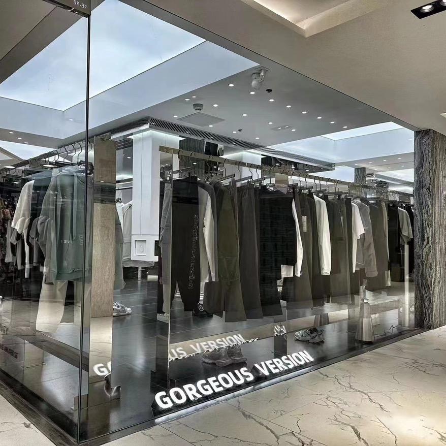 晖鹿诚品服饰店