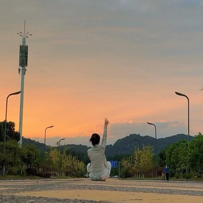 晓 雨