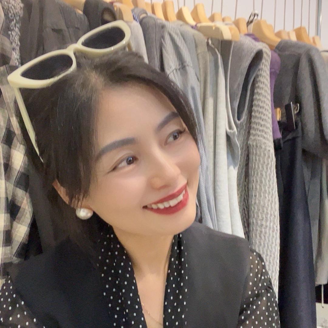 五六七服装店官方号