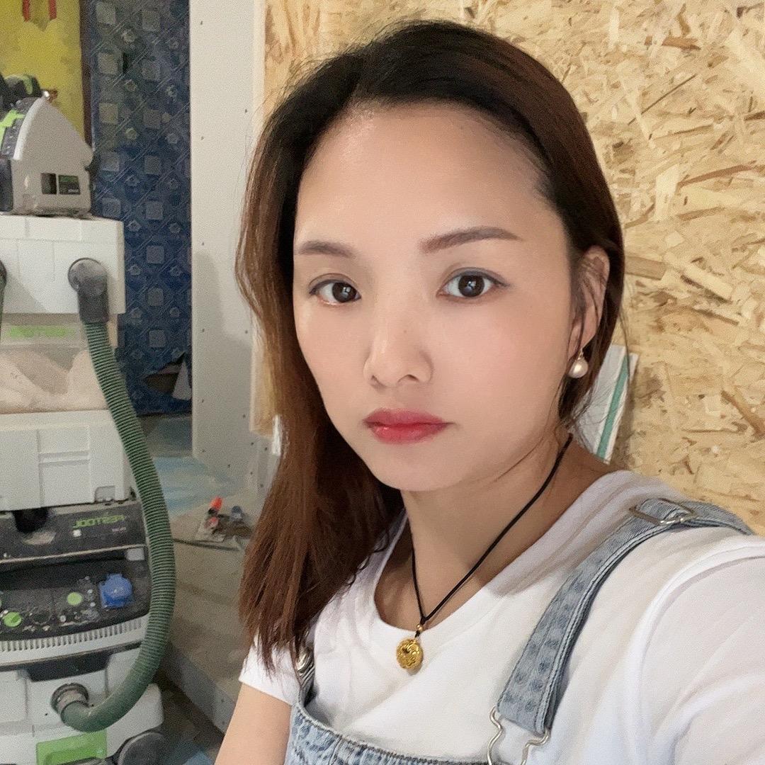 女木工娜姐