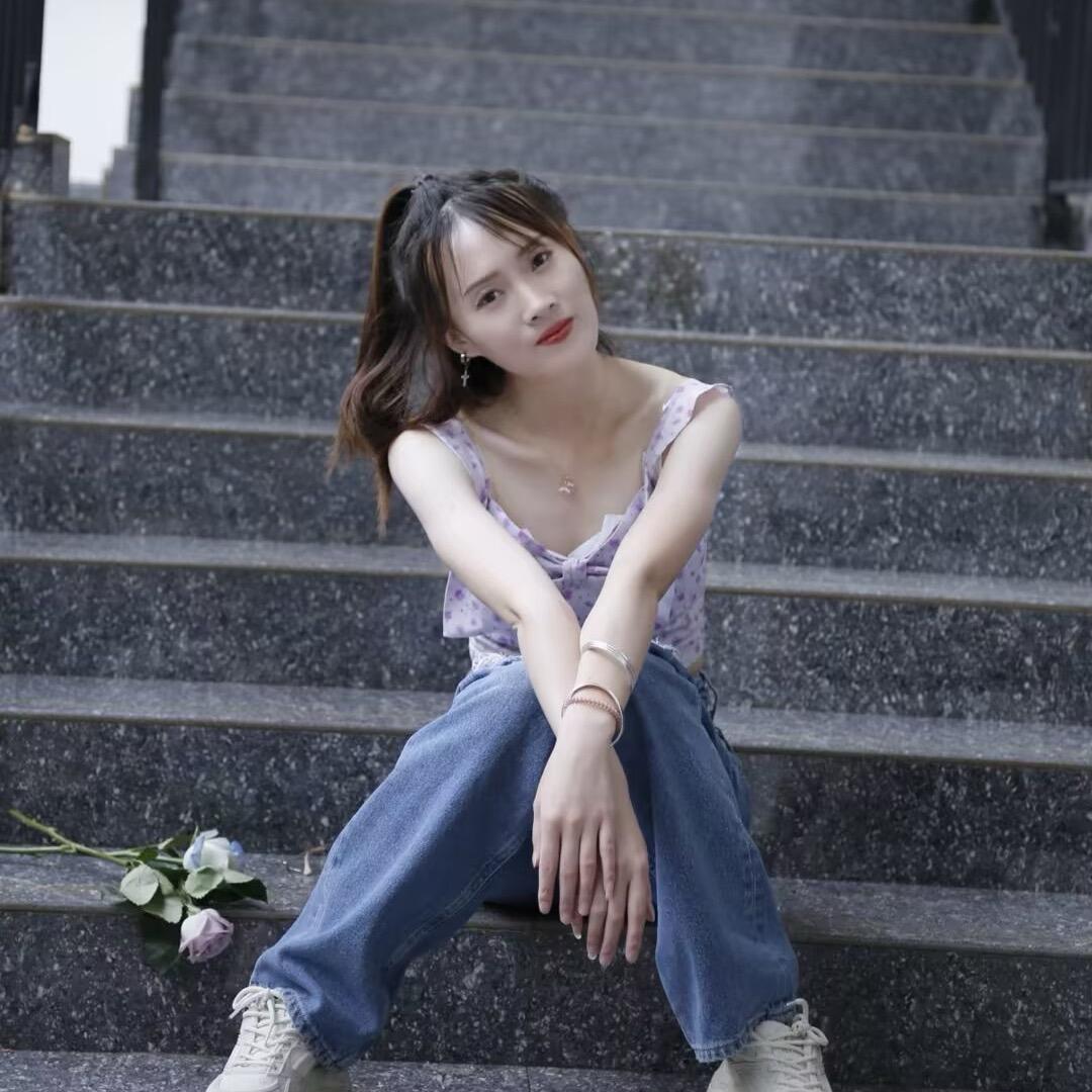 会泽长安车销售—小柳