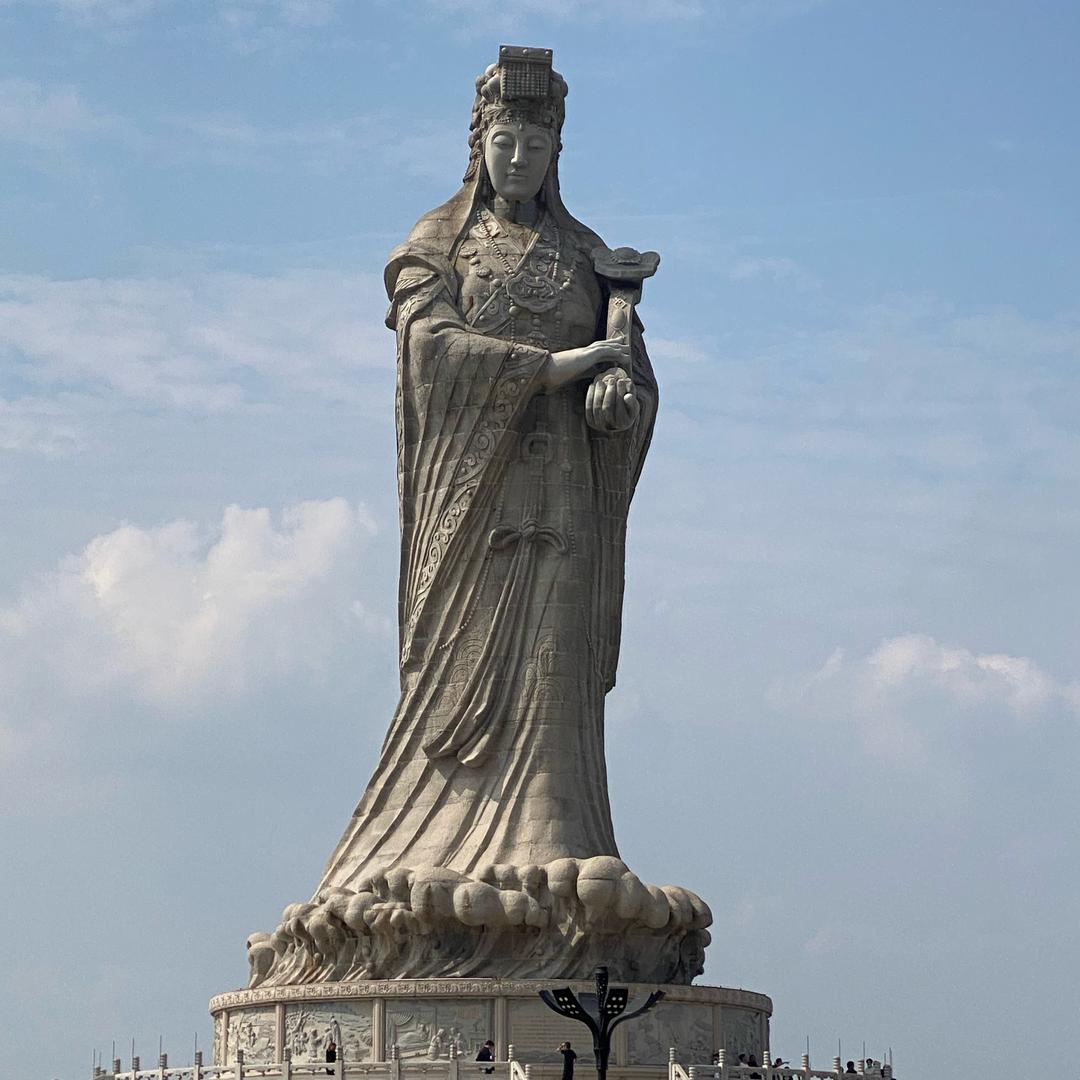 拉风的中年男子