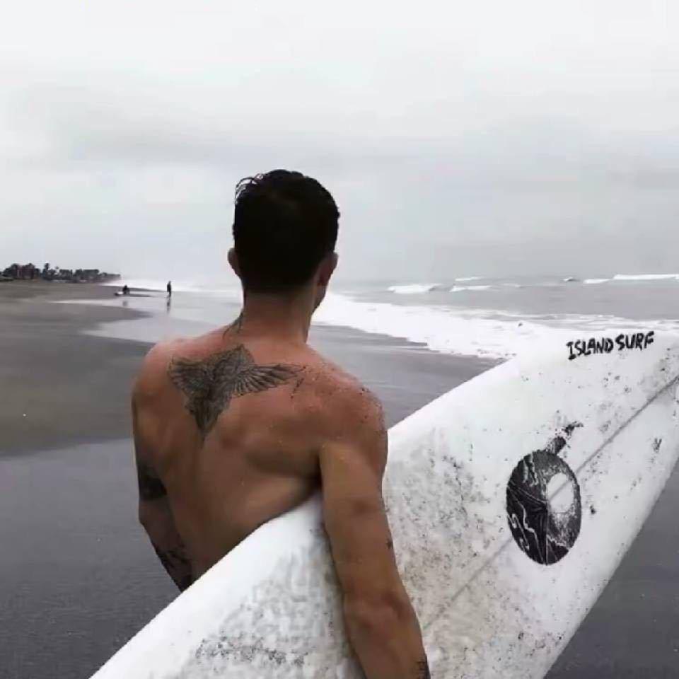 阿  骆 叔
