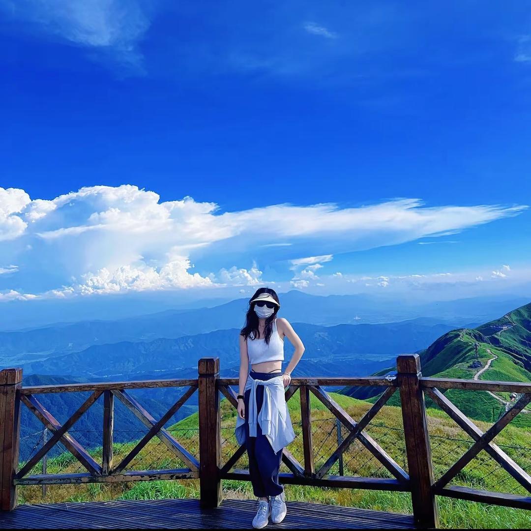 五爷家的九尾猫