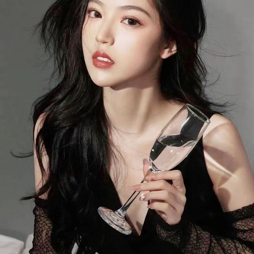 爱珍妮