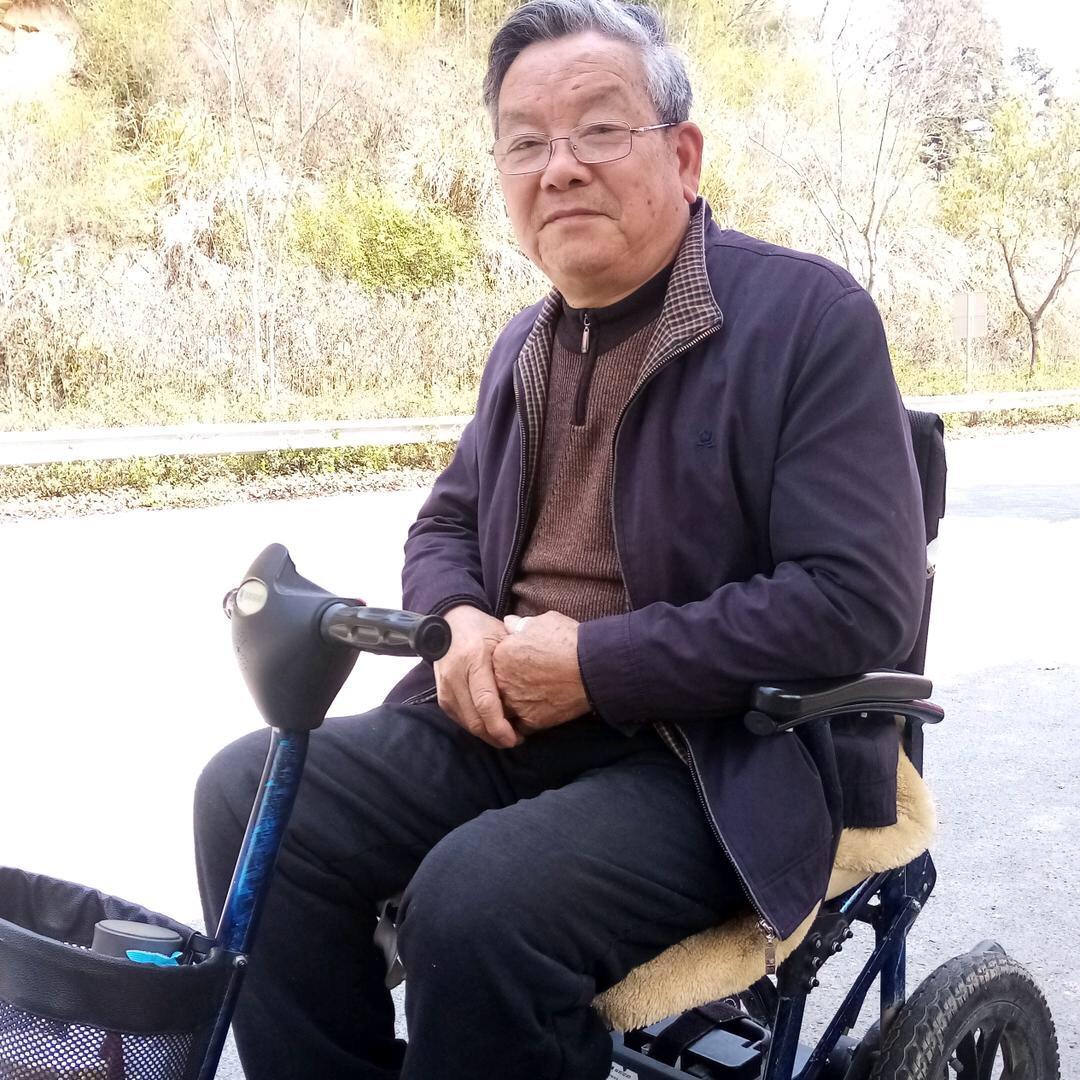 余贤明