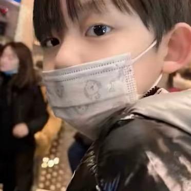 ㅤㅤㅤ ㅤㅤㅤ相逢总在梦境