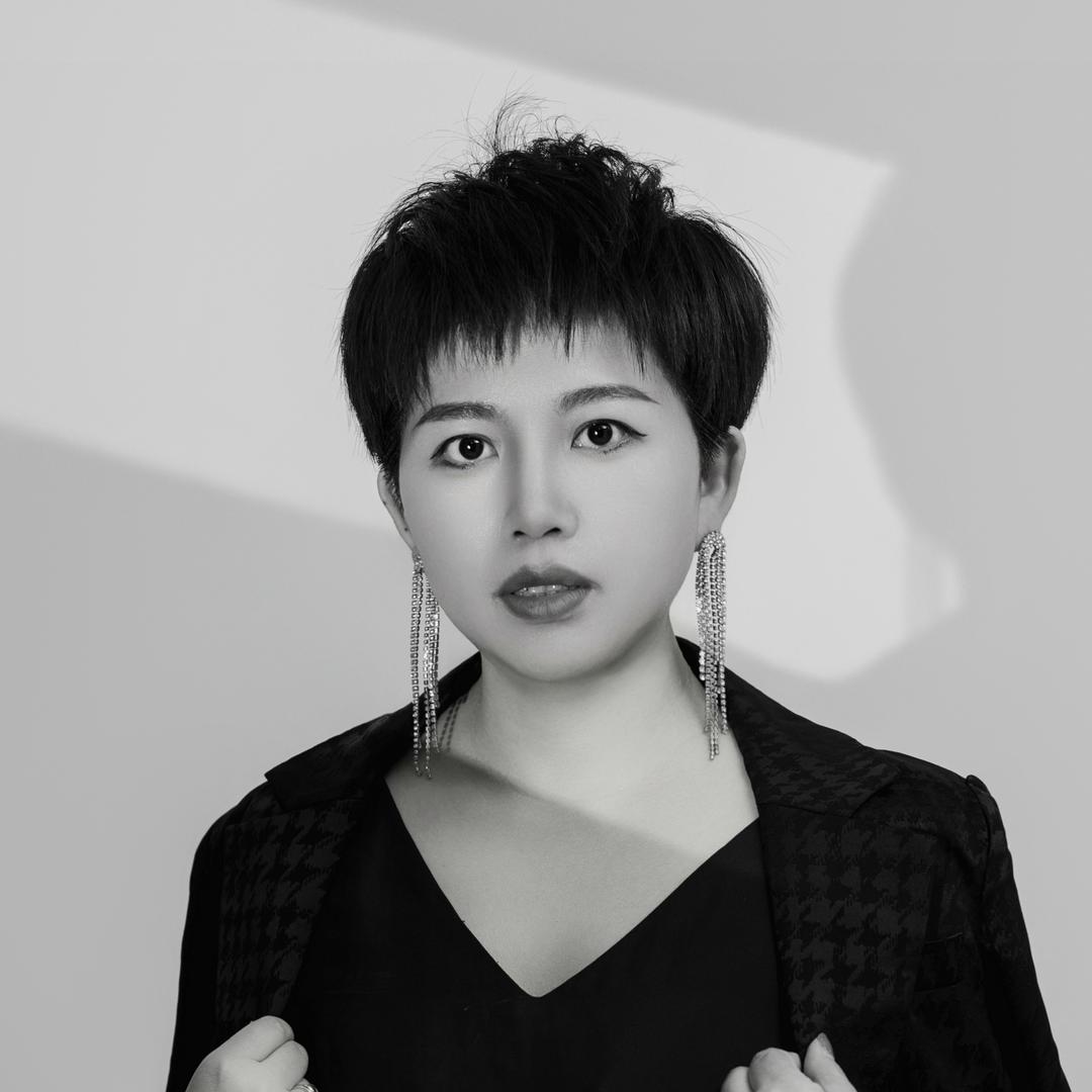 初见美学美容店官方号
