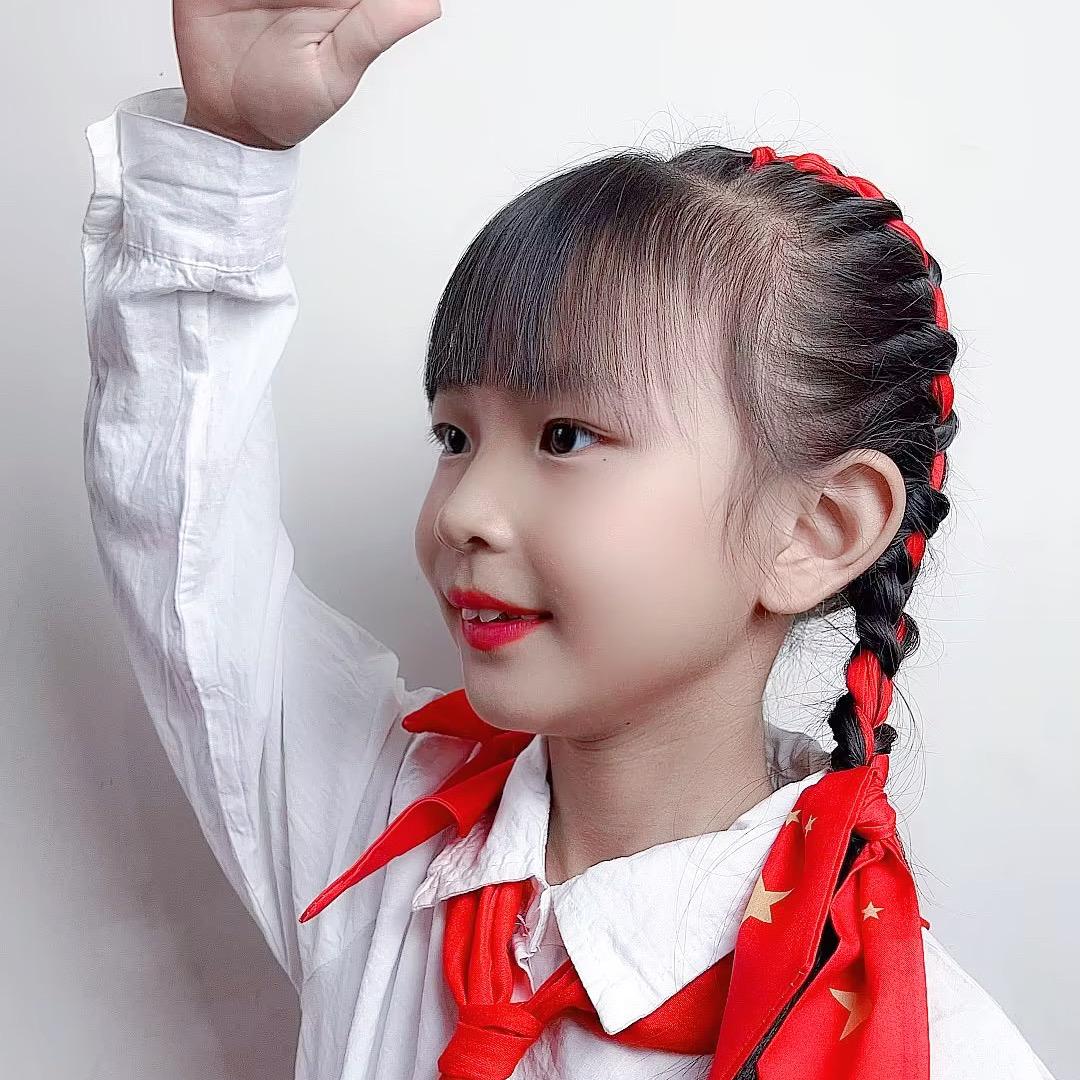 萱萱姐弟