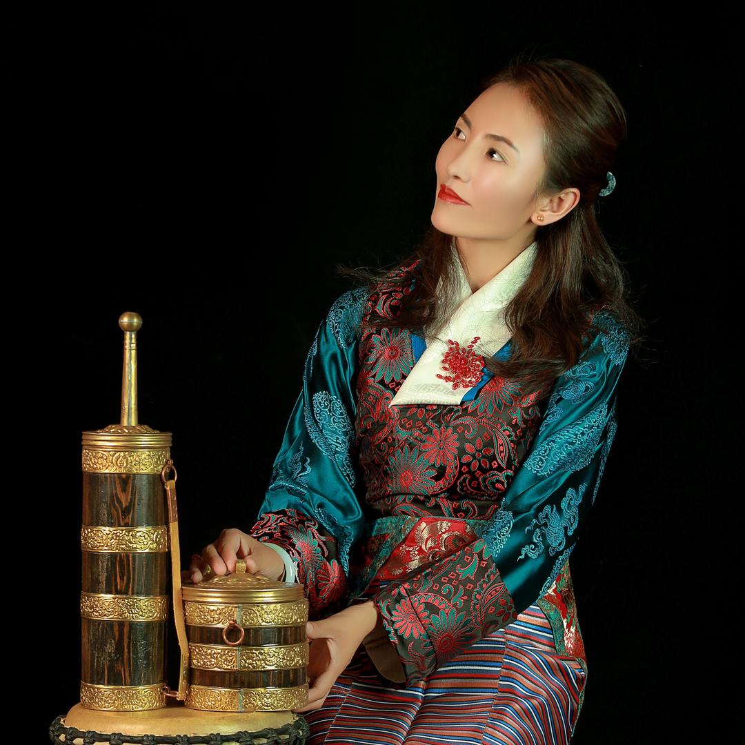 美人图——白央