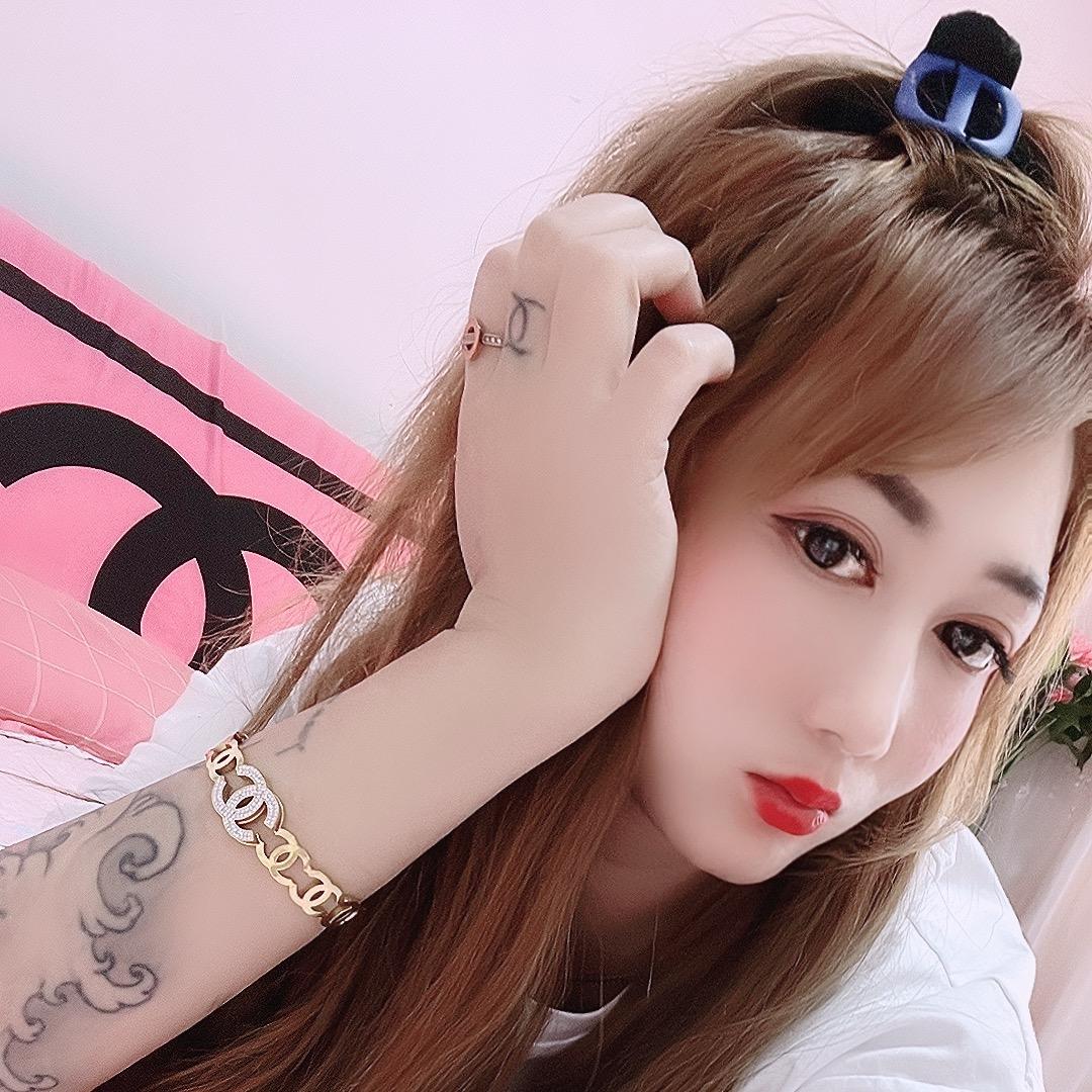 吴大美