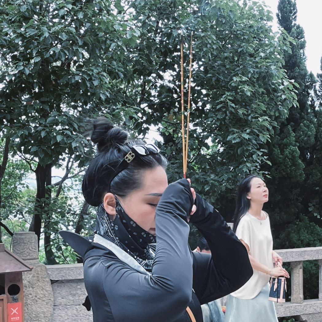 ’🤍         ᝰꫛꫀꪝ