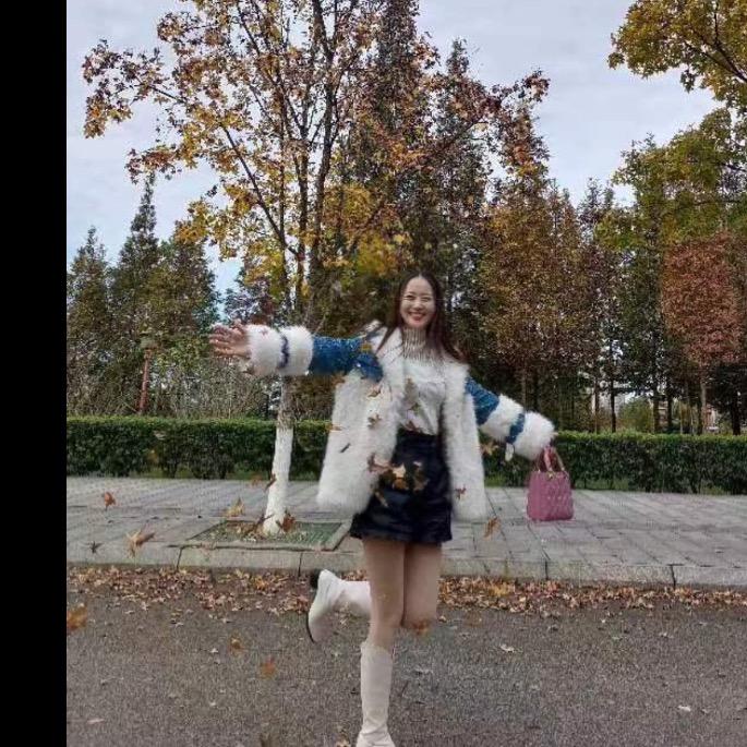 英子