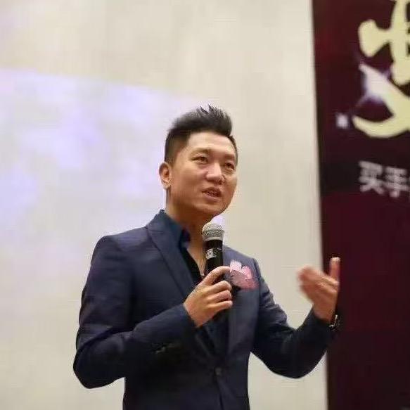一生潇洒的彭导