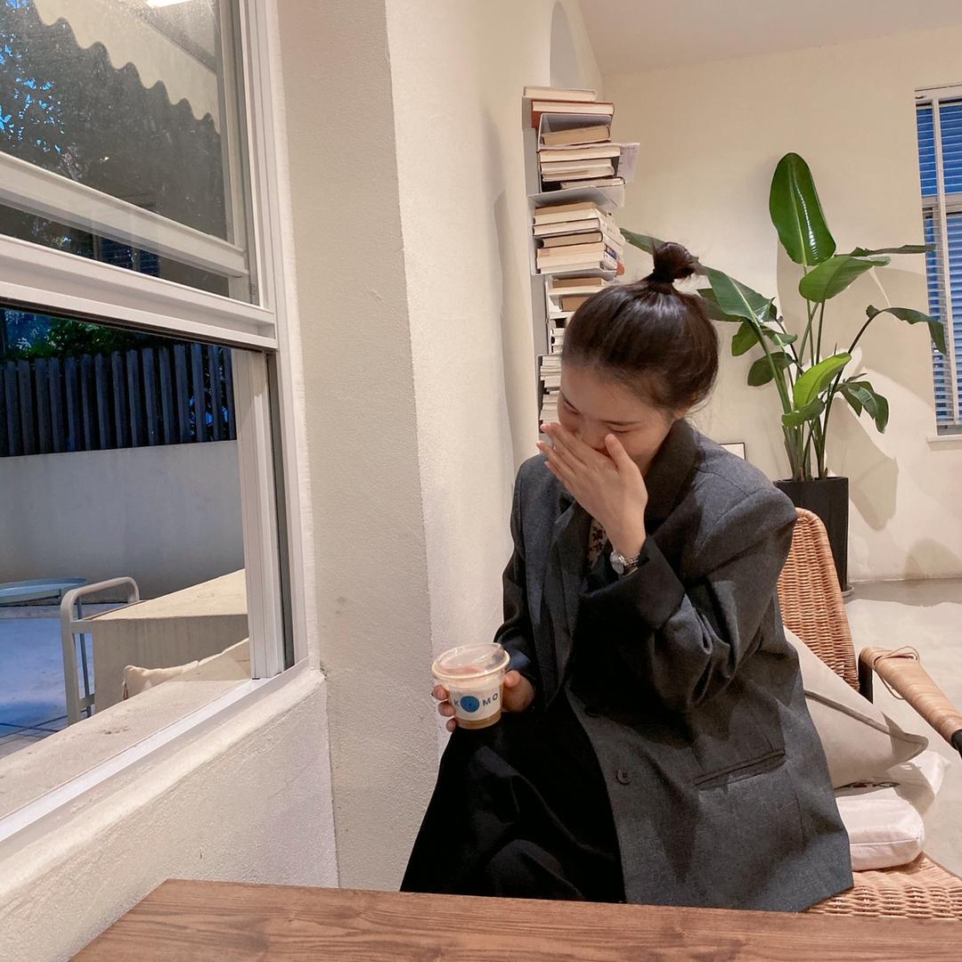 小H