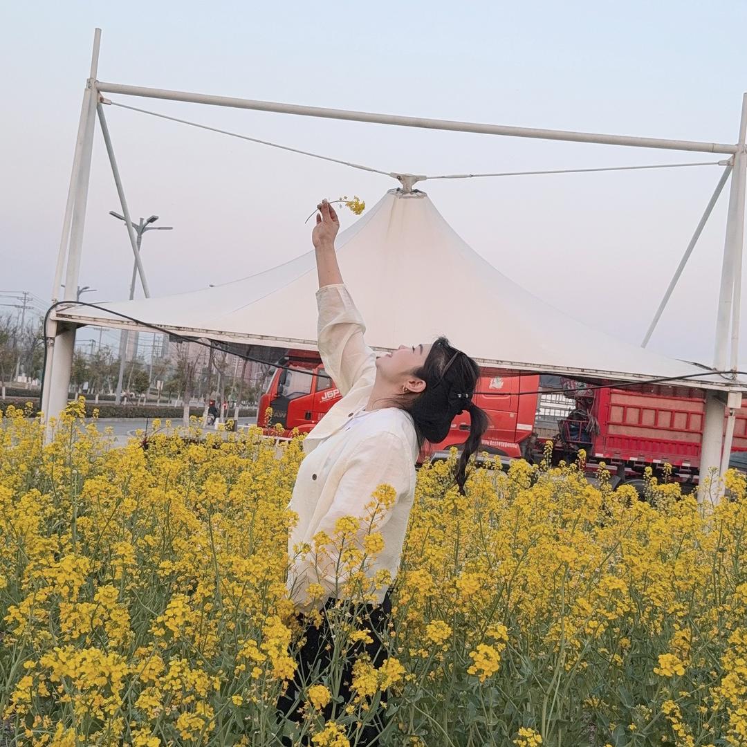 利诚服饰官方号