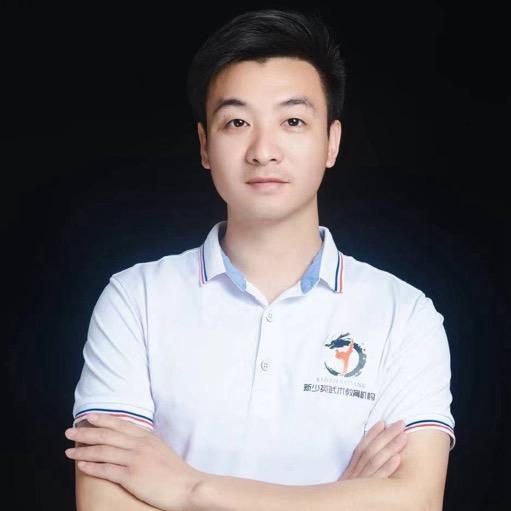 教武术的黄教练（新少英武术散打）