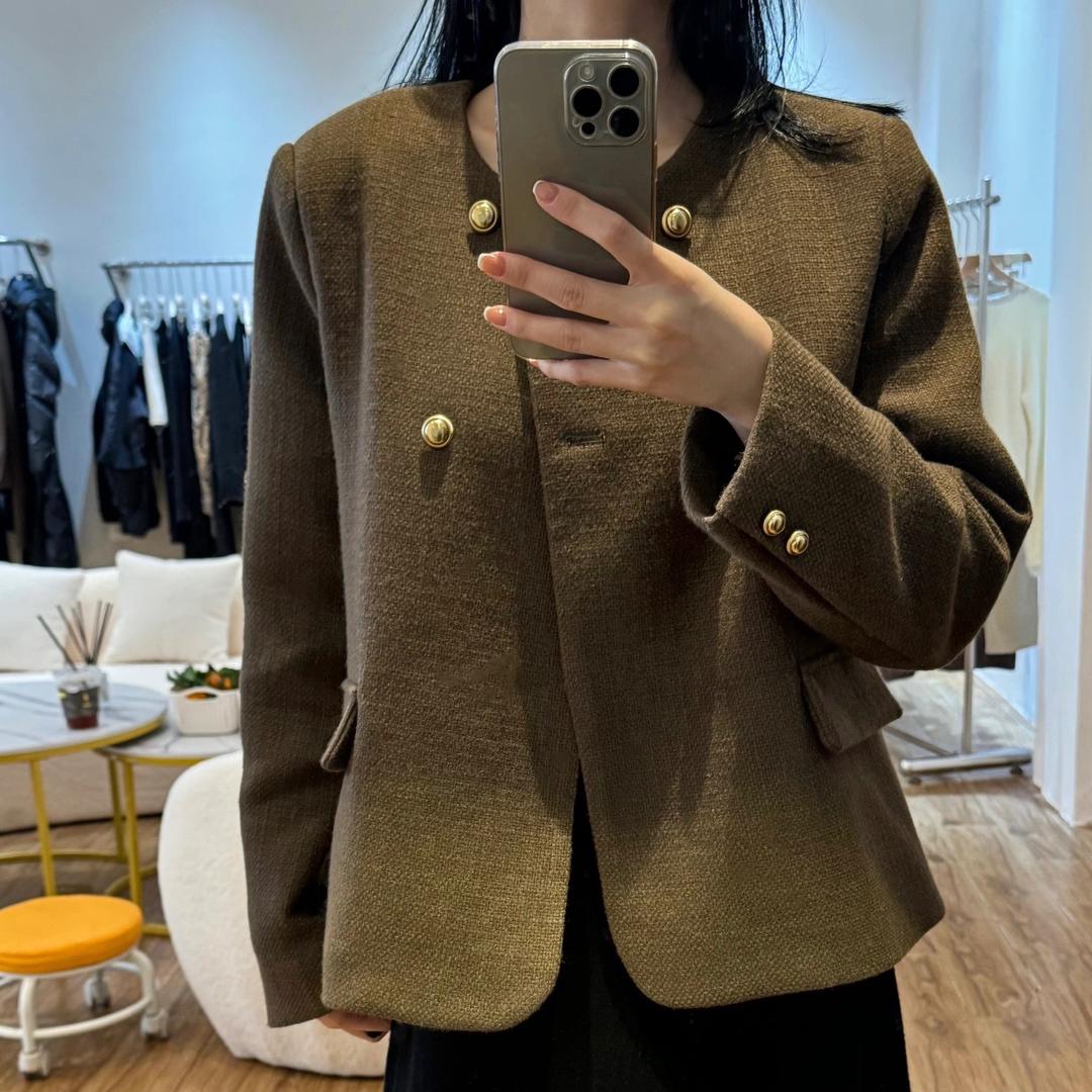 坦洲黎女装店