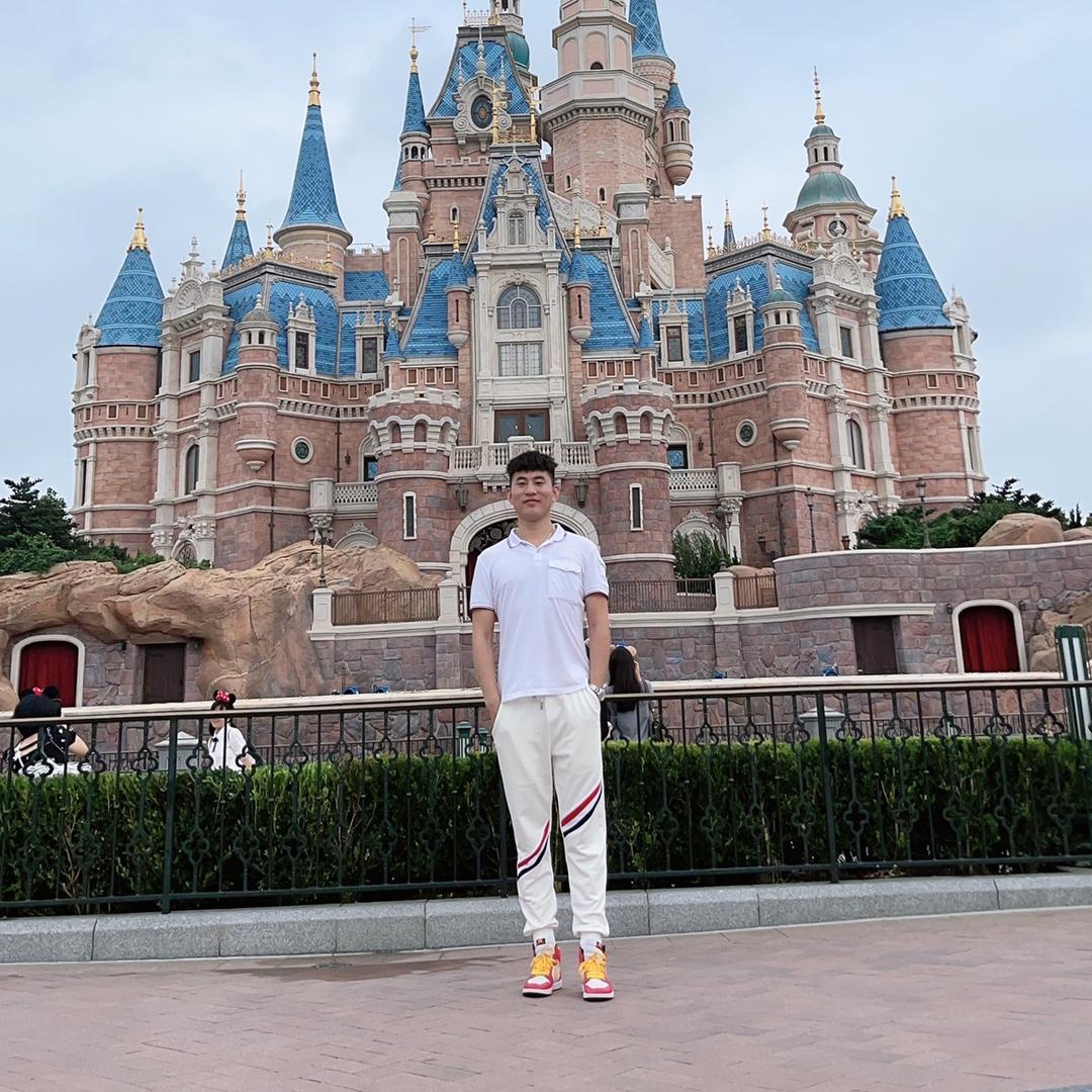 超哥无锡路边摊，东北特色原味烧烤。