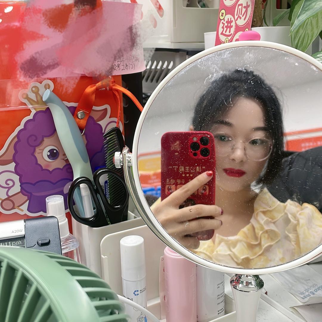 是周周唉🌺
