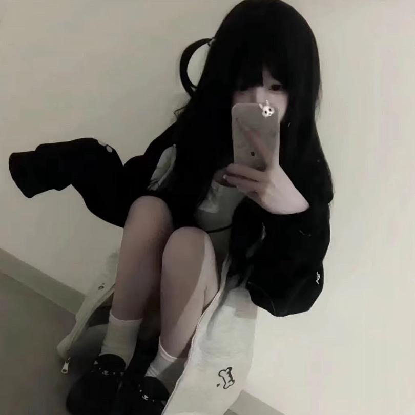 Y。
