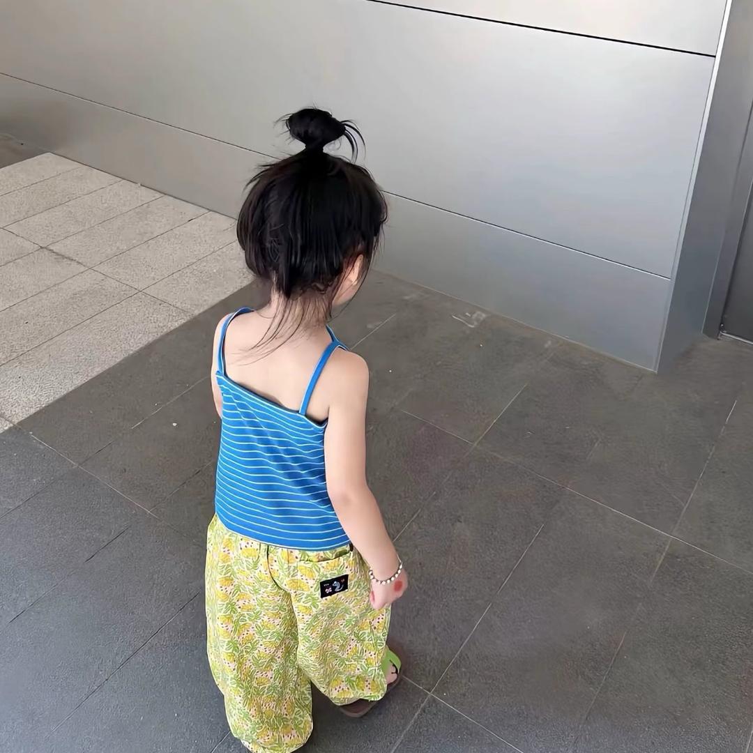 就爱噜噜脸.