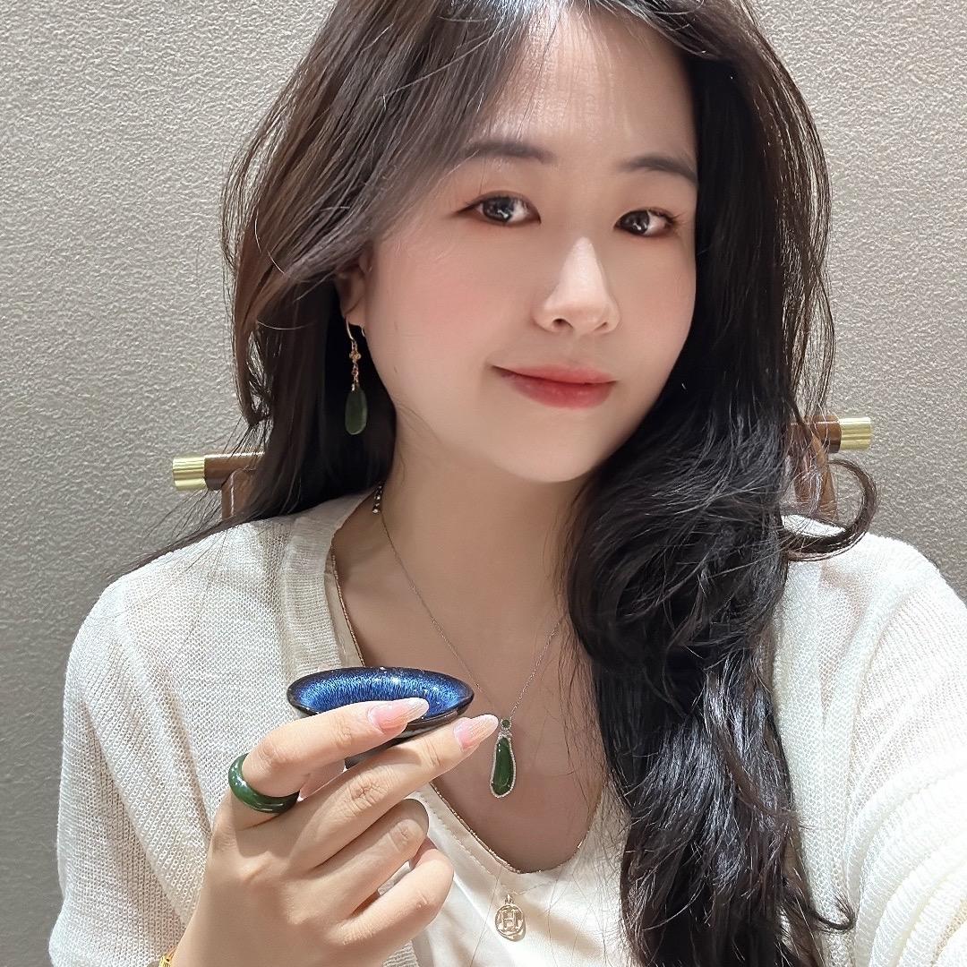欣玉珠宝和田玉