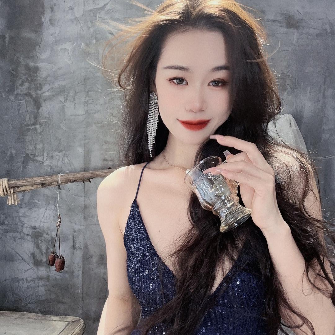 妍宝～阁